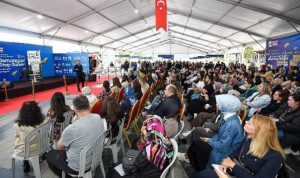 Osmangazi Kitap Günleri’nde Edebiyat, Psikoloji ve Bilim Konuşuldu